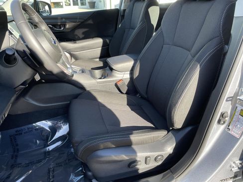 Certified 2025 Subaru Legacy Premium image 12