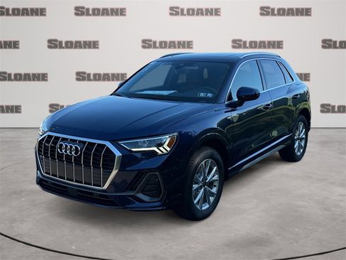 New 2025 Audi Q3 2.0T Premium image 1