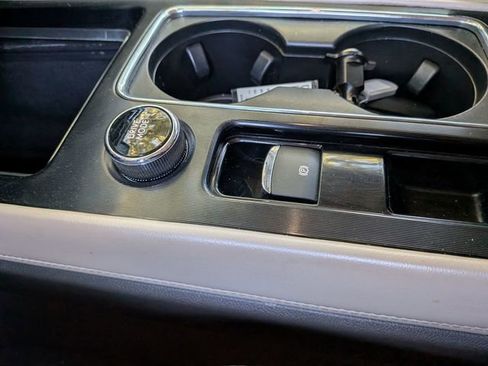 Used 2021 Lincoln Corsair Reserve w/ Equipment Group 201A image 26