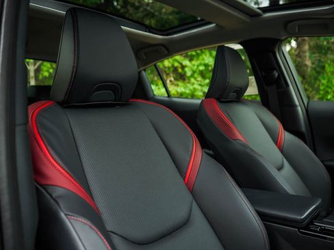 New 2026 Toyota Prius XSE image 11