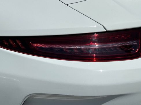 Certified 2016 Porsche 911 R RWD image 35