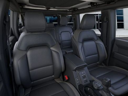 New 2026 Ford Bronco Outer Banks image 10