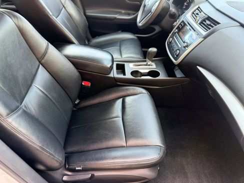 Used 2016 Nissan Altima 2.5 S w/ Power Driver Seat Package image 24