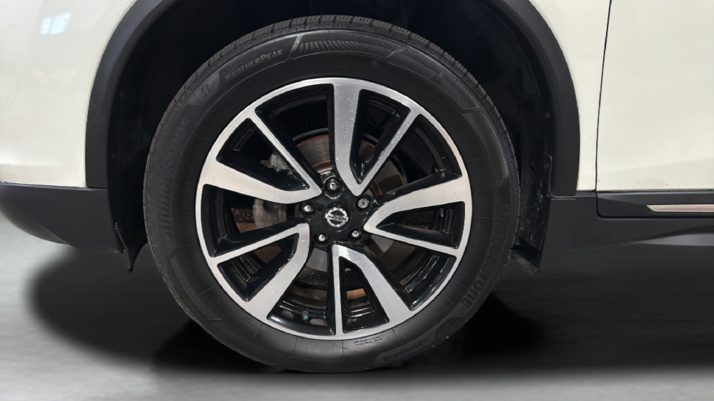 Used 2020 Nissan Rogue SL AWD/4WD image 43
