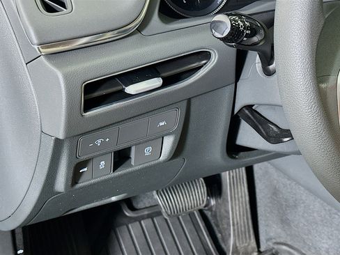 Used 2021 Hyundai Sonata SEL w/ Preferred Accessory Package image 17