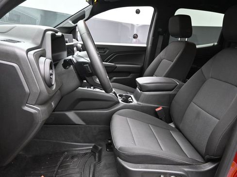 Used 2023 Chevrolet Colorado Trail Boss image 15