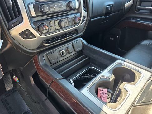 Used 2017 GMC Sierra 1500 SLT AWD/4WD image 23