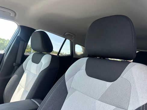 Used 2024 Chevrolet Trax LS w/ Driver Confidence Package FWD image 14
