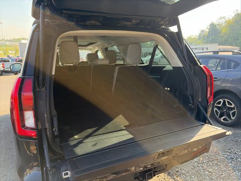Used 2025 Ford Expedition Max Active AWD/4WD image 5