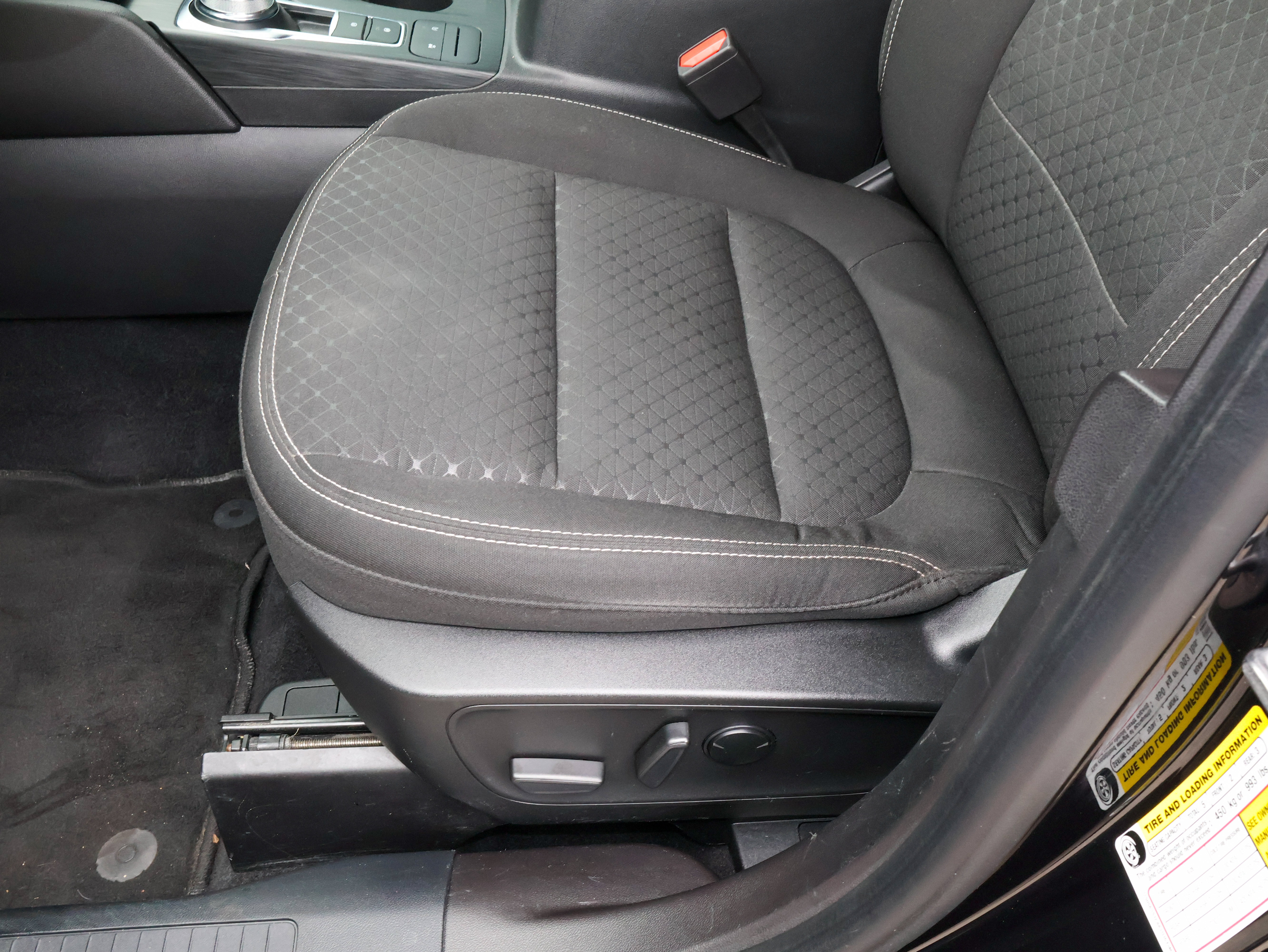 Used 2023 Ford Escape Active AWD/4WD image 10