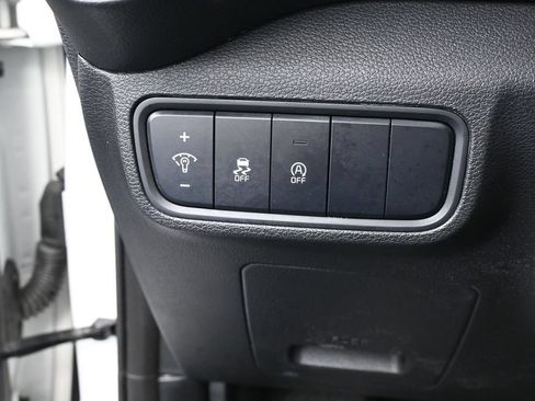 Used 2024 Kia Soul LX w/ Option Group 015 FWD image 29