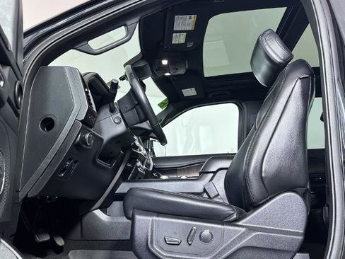 Certified 2019 Ford Expedition Limited w/ Equipment Group 301A image 5