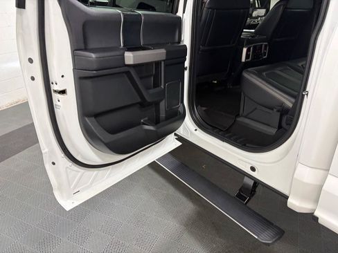 Used 2021 Ford F250 Platinum AWD/4WD image 25