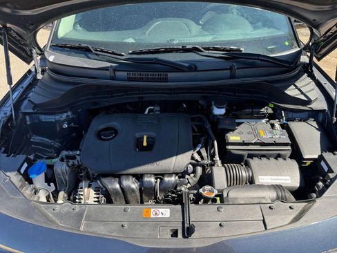 Used 2025 Kia Soul LX w/ LX Technology Package image 28