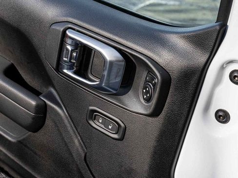 New 2026 Jeep Wrangler Unlimited Sport image 12