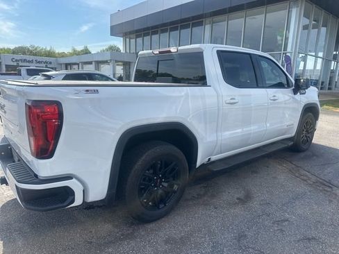 Certified 2024 GMC Sierra 1500 Elevation w/ Elevation Premium Package image 17