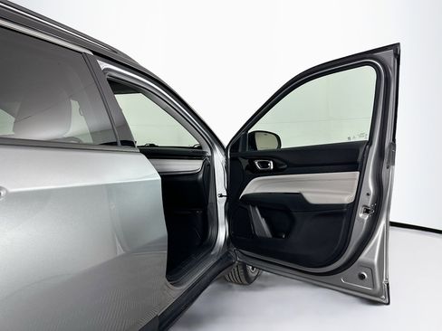 Used 2022 Jeep Compass Limited image 30