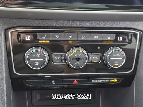 Certified 2022 Volkswagen Atlas SE w/ Panoramic Sunroof Package FWD image 23