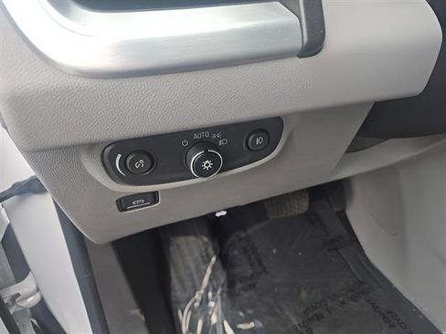 Certified 2023 GMC Terrain SLT image 19