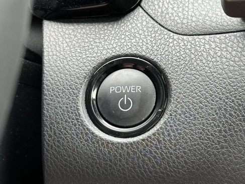 Used 2025 Toyota Camry SE w/ Convenience Package AWD/4WD image 21