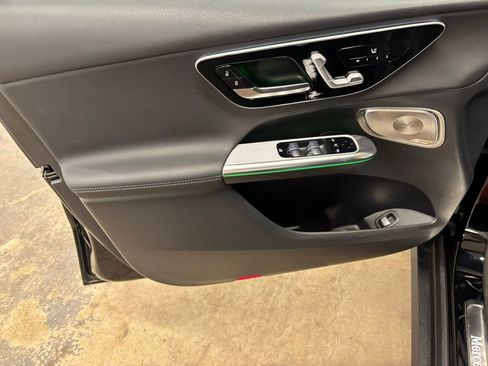 New 2026 Mercedes-Benz GLC 300 image 19