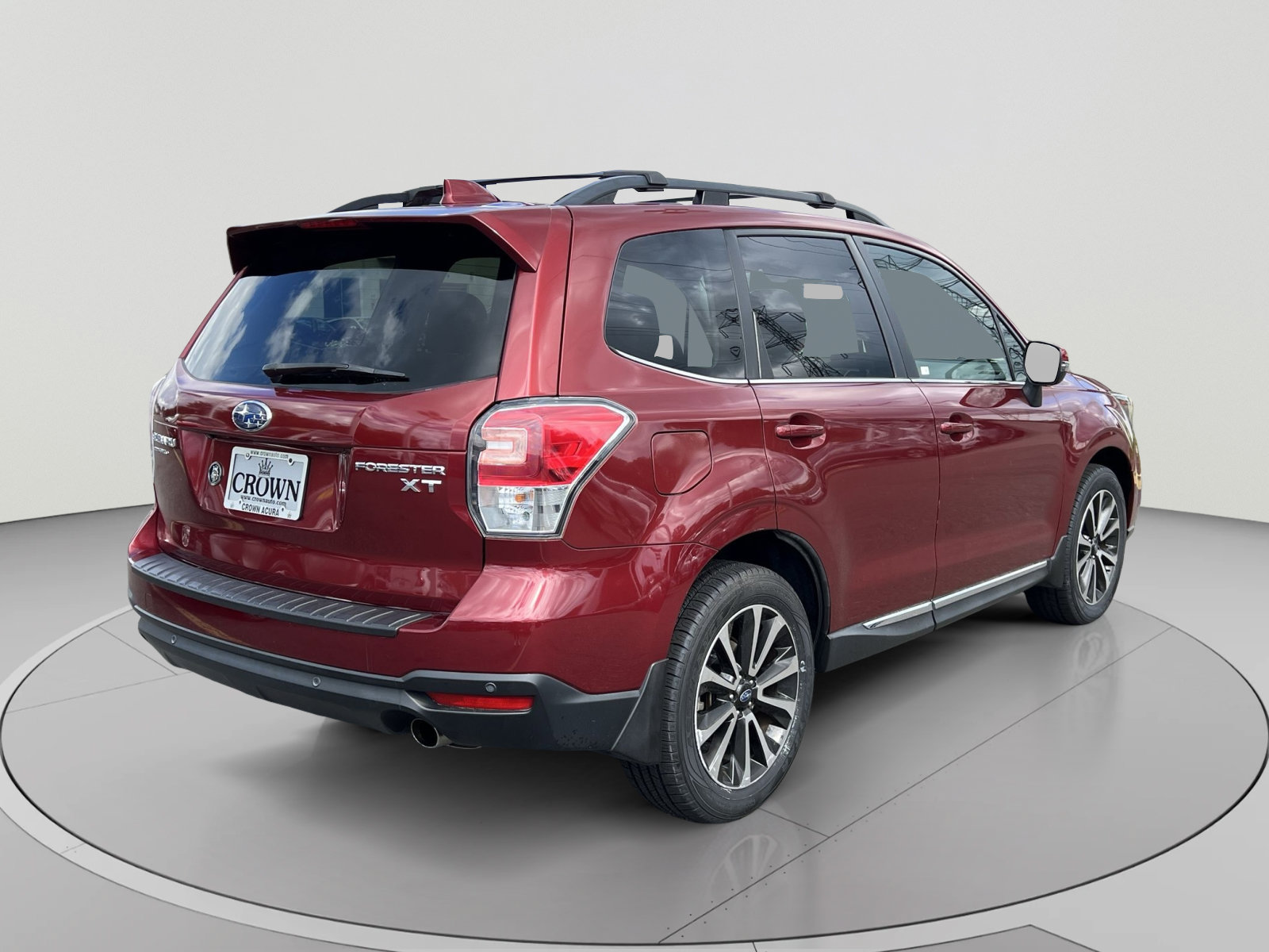 Used 2017 Subaru Forester 2.0XT Touring AWD/4WD image 5