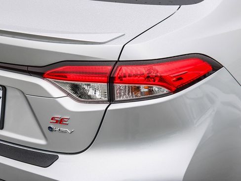 New 2026 Toyota Corolla SE image 10