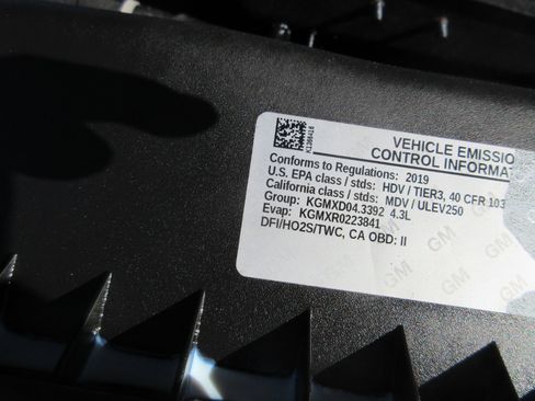 Used 2019 Chevrolet Express 2500 2500 Cargo w/ Driver Convenience Package image 39