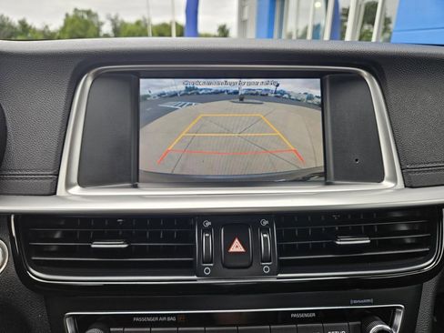 Used 2019 Kia Optima S image 23