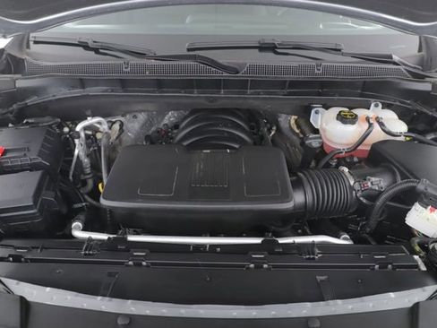 Used 2025 Chevrolet Tahoe Z71 w/ Z71 Off-Road Package image 15