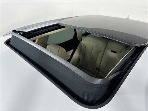 Certified 2025 Audi Q5 2.0T Premium Plus w/ Premium Plus Package image 20