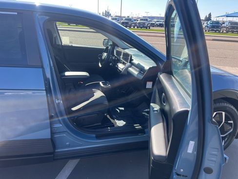 Used 2024 Hyundai Ioniq 5 SEL image 28