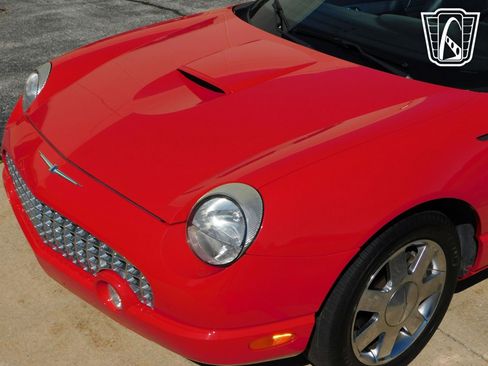 Used 2002 Ford Thunderbird image 36