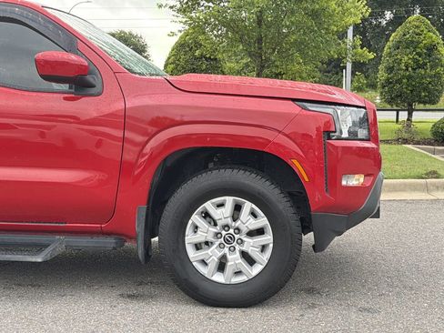 Used 2022 Nissan Frontier SV AWD/4WD image 15