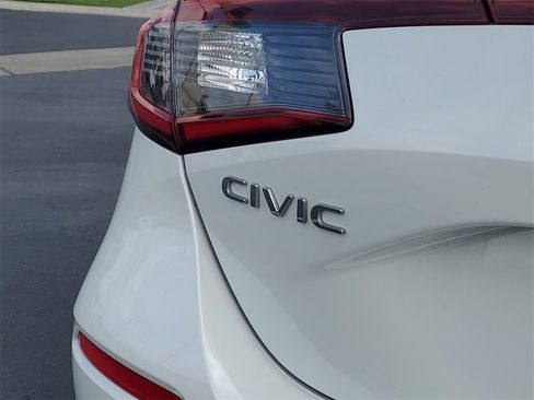 Certified 2024 Honda Civic LX image 8