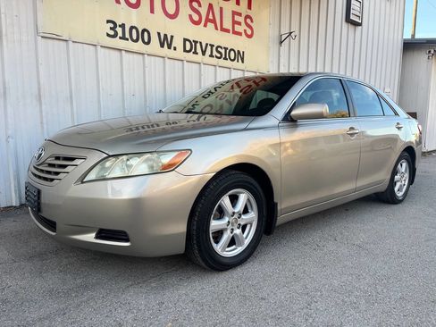Used 2007 Toyota Camry LE image 4