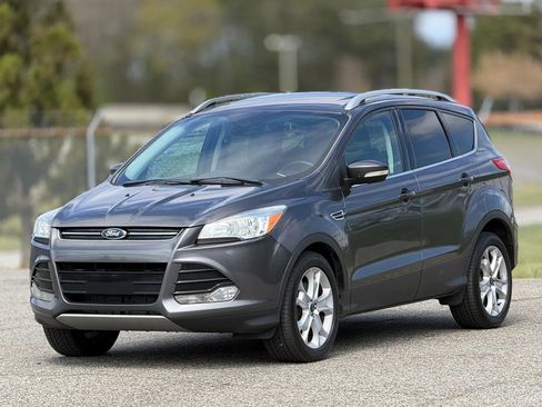 Used 2015 Ford Escape Titanium image 6