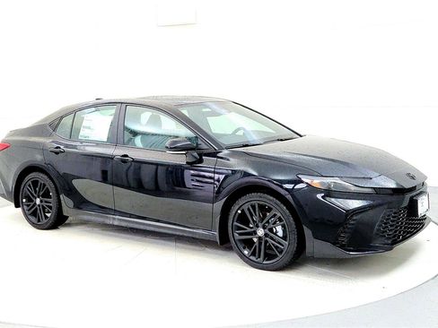 New 2026 Toyota Camry Nightshade image 7