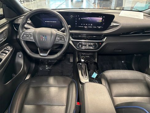 Used 2024 Buick Envista Sport Touring w/ Convenience I Package image 9