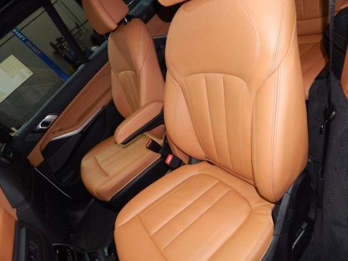 Used 2021 BMW X7 xDrive40i w/ M Sport Package image 20