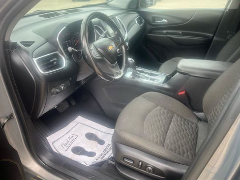Used 2018 Chevrolet Equinox LT image 7