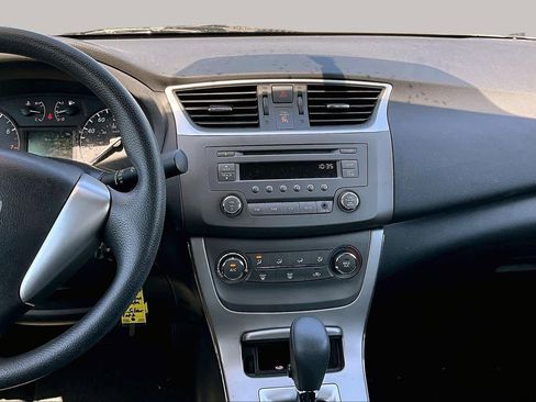 Used 2014 Nissan Sentra S FWD image 6