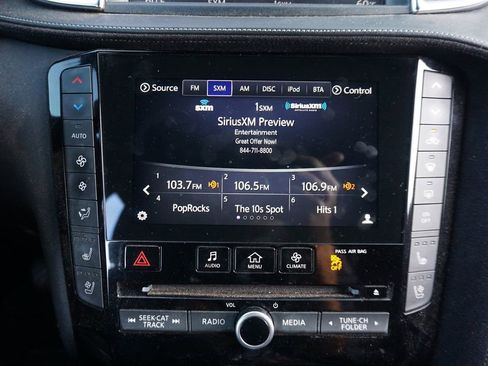 Used 2019 INFINITI QX50 Essential w/ Sensory Package AWD/4WD image 11