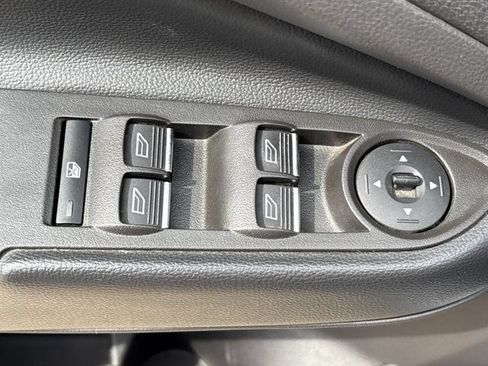 Used 2019 Ford Escape SEL FWD image 21