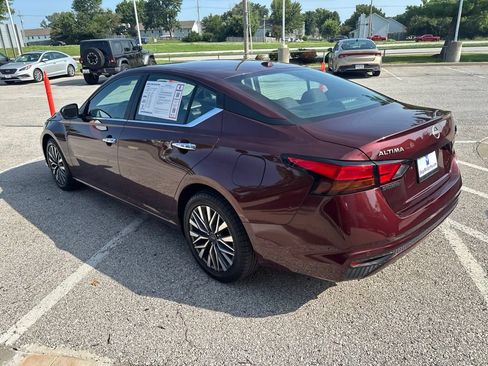 Used 2025 Nissan Altima 2.5 SV FWD image 20