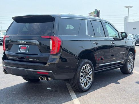 Used 2024 GMC Yukon Denali Ultimate AWD/4WD image 5