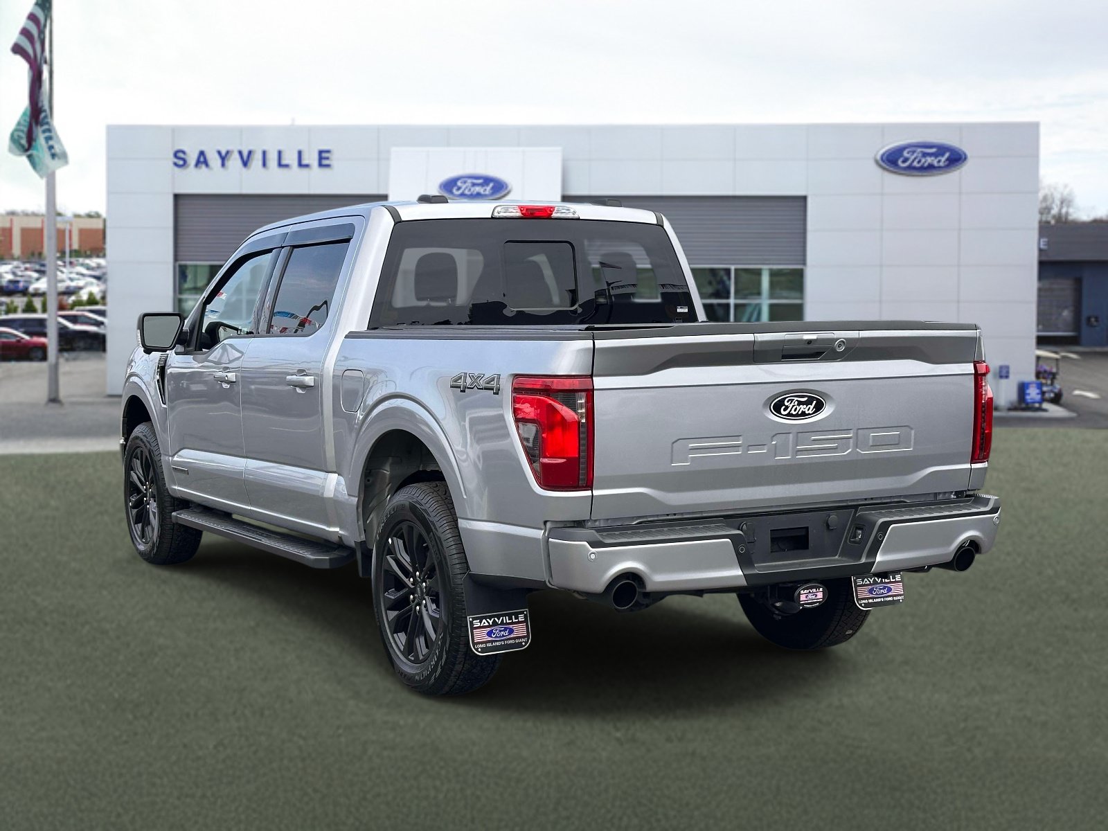 Used 2025 Ford F150 XLT w/ Equipment Group 302A MID AWD/4WD image 4