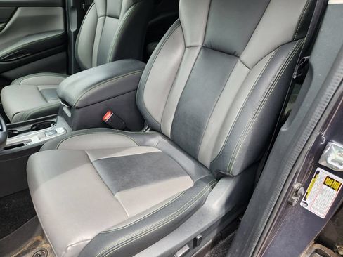 Used 2023 Subaru Ascent Onyx Edition AWD/4WD image 15