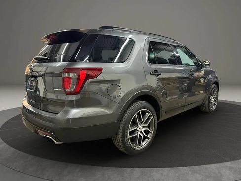 Used 2016 Ford Explorer Sport w/ Equipment Group 401A AWD/4WD image 8