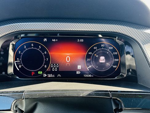 Used 2024 Volkswagen Atlas Peak Edition SEL image 12